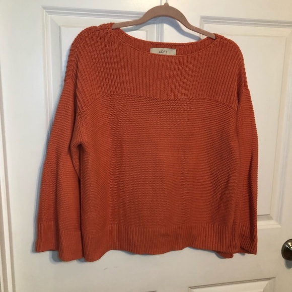 LOFT Sweaters - Loft Peach/Coral Sweater